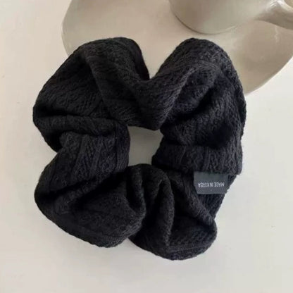 knitted scrunchie