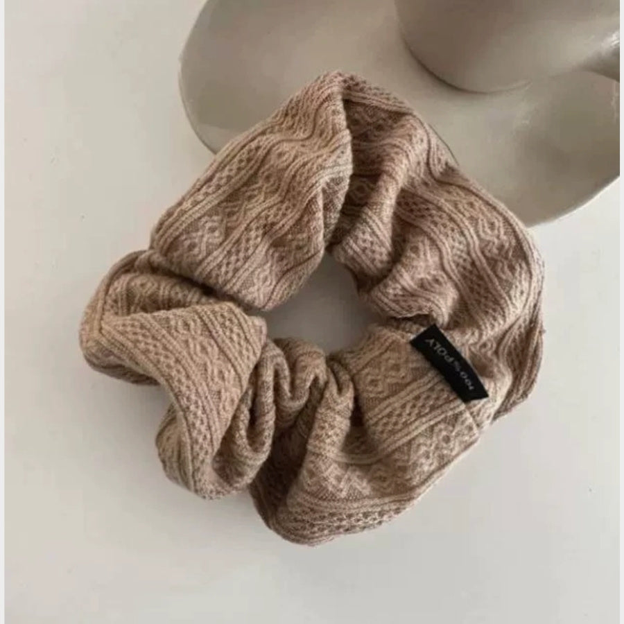 knitted scrunchie