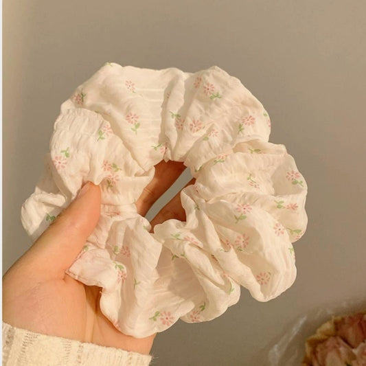 floral srunchies