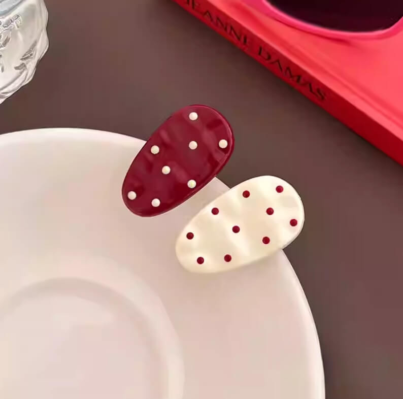 Polka Dot Oval Hair Clip